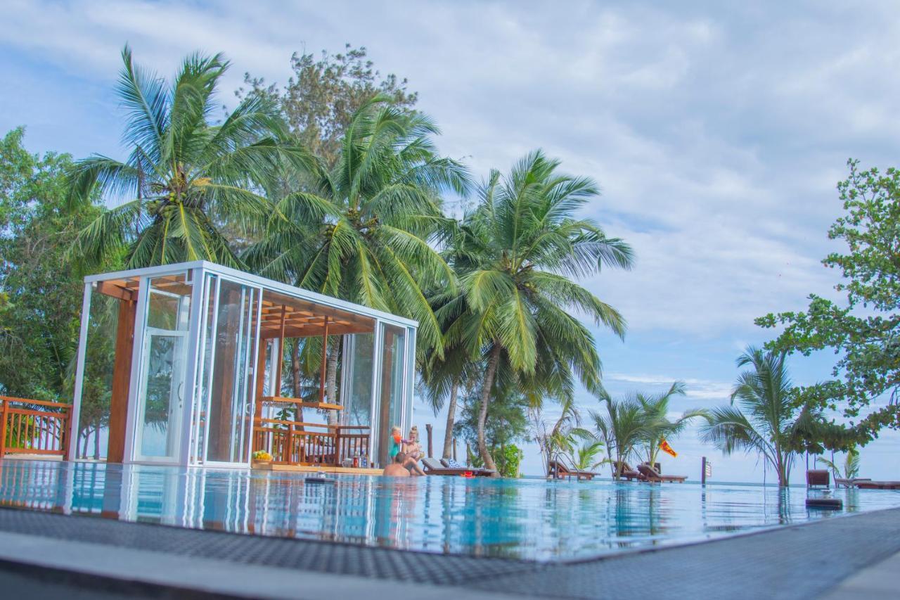 Marakolliya Beach Resort Tangalle Luaran gambar