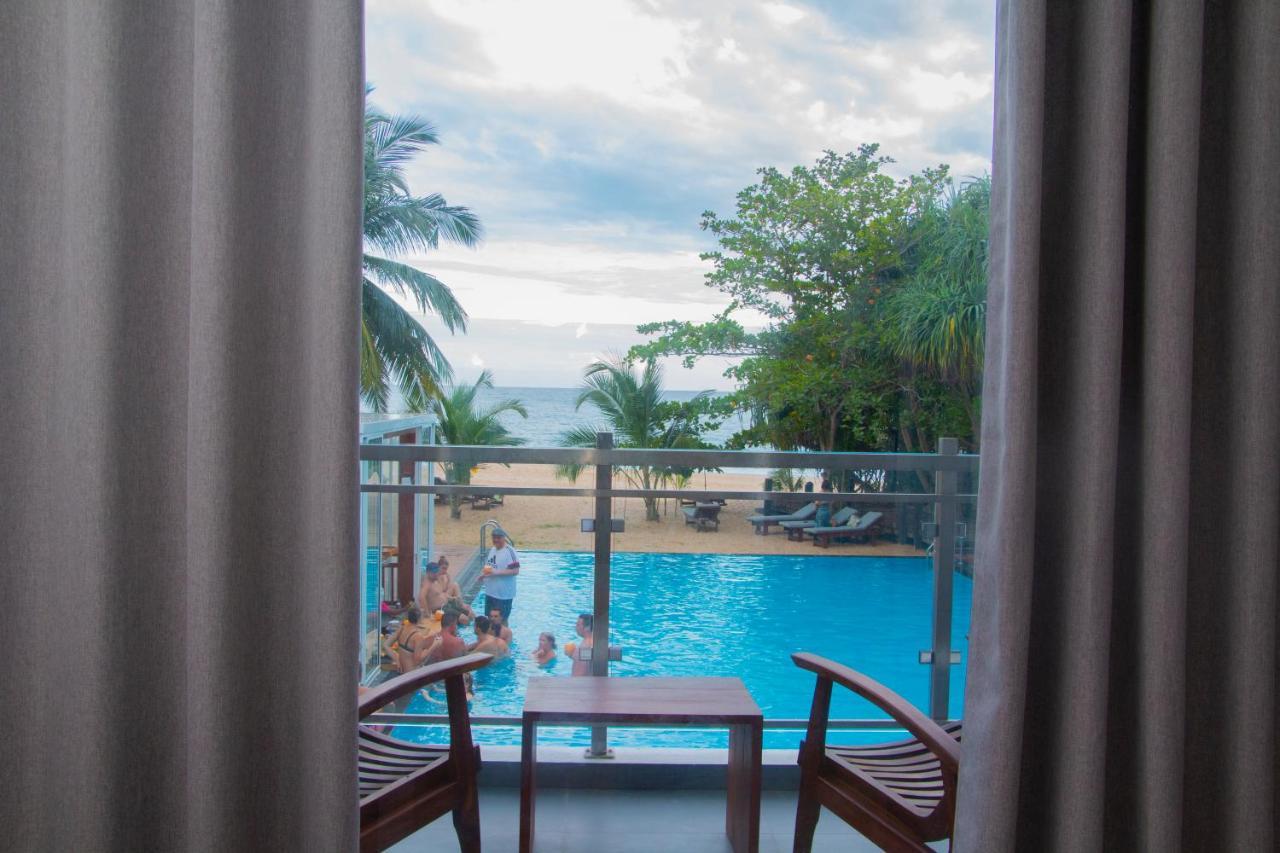 Marakolliya Beach Resort Tangalle Luaran gambar