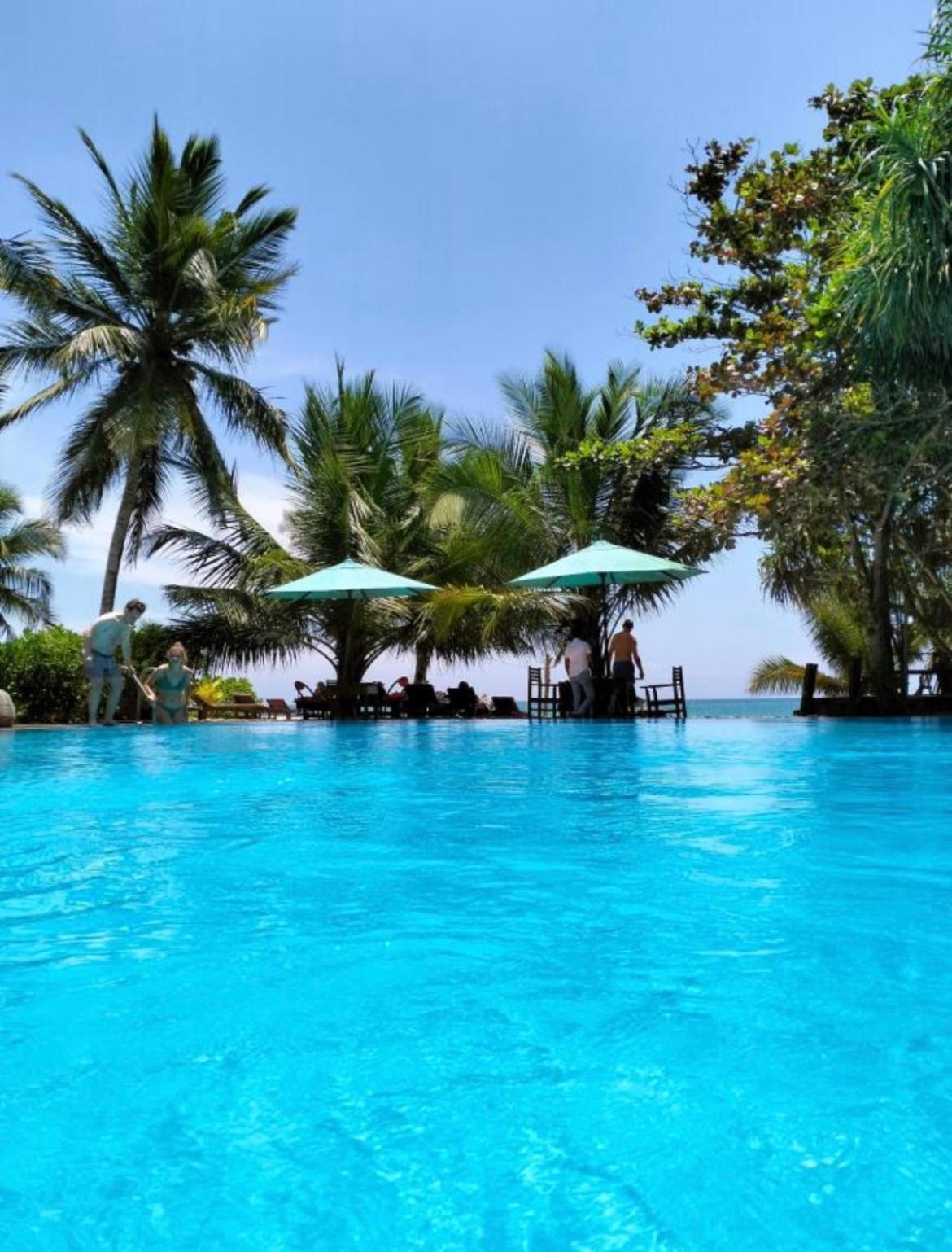 Marakolliya Beach Resort Tangalle Luaran gambar